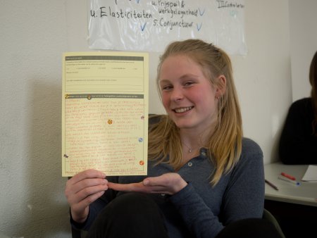 Elke leerling ontvangt een persoonlijk evaluatie formulier Elke leerling ontvangt een persoonlijk evaluatie formulier